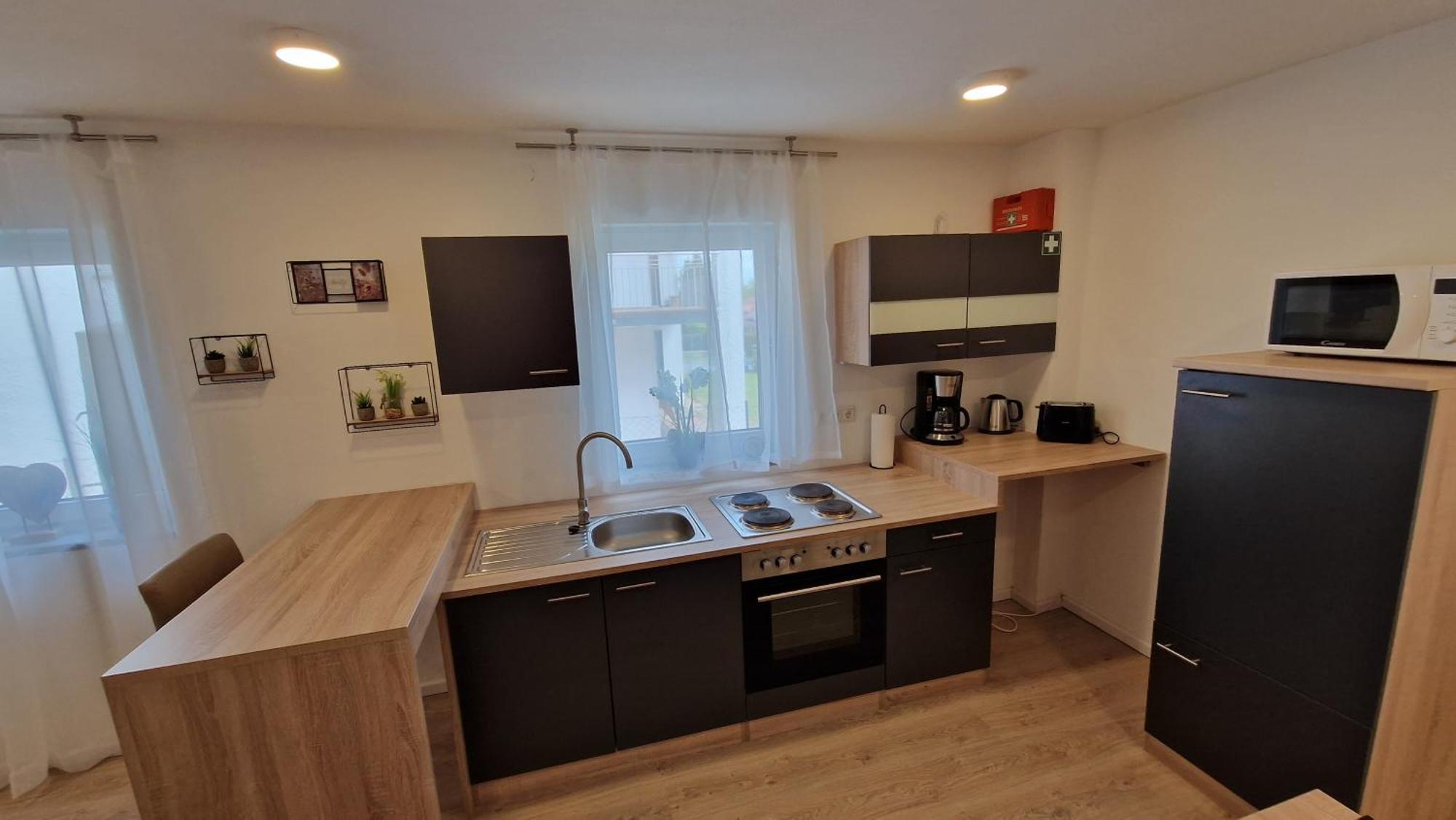 Appartment-Ferienwohnung Mit Kueche, Bad, Kostenlos Wlan, Modern Eingerichtet Родінг Номер фото
